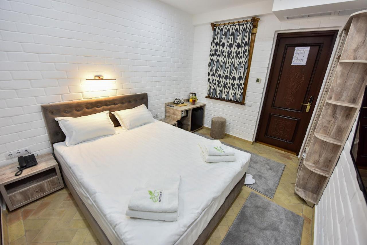 Eco Boutique Hotel Tasjkent Buitenkant foto